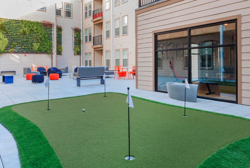 Urban Station - Photo 5 of 26