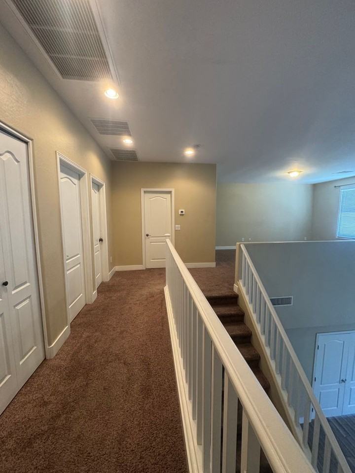 4014 W Saint Anne Ave - Photo 4 of 37