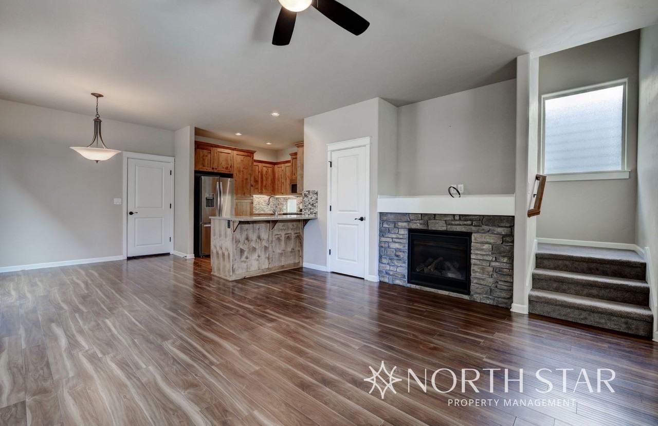 20772 Boulderfield Ave - Photo 2 of 23