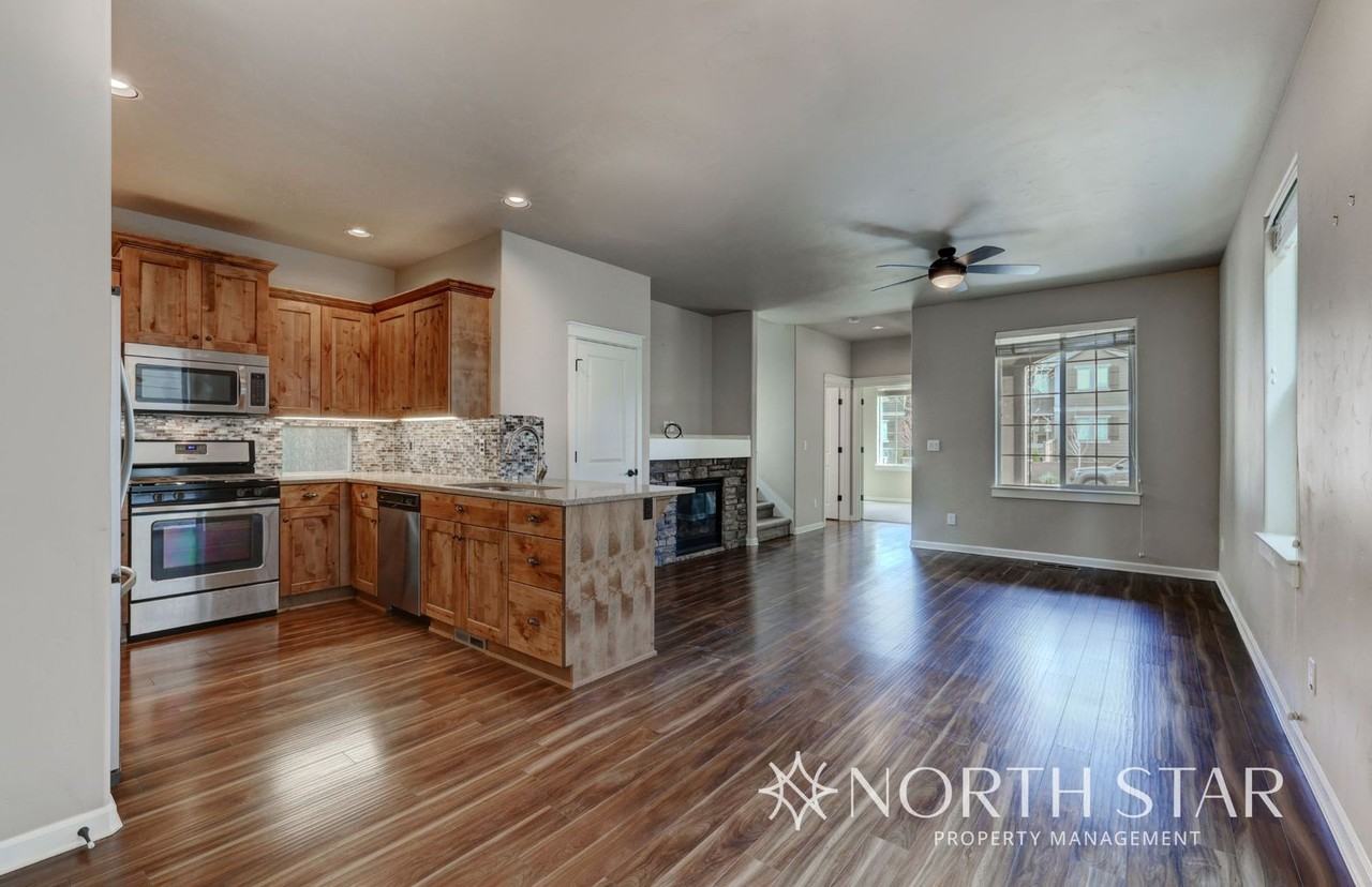 20772 Boulderfield Ave - Photo 5 of 23