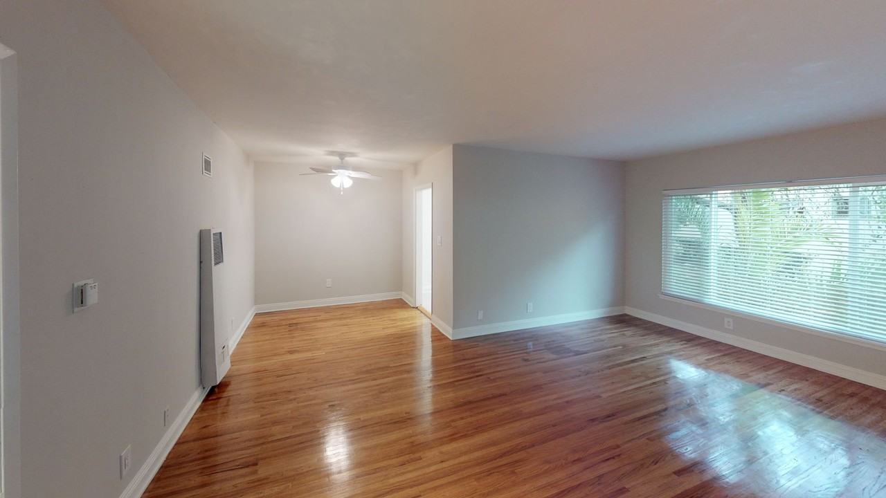 331 S Reno St #2 - Photo 2 of 8