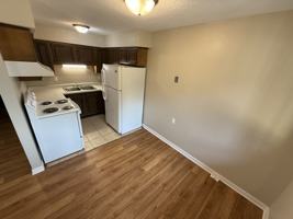 featured image of 300 N 6th St