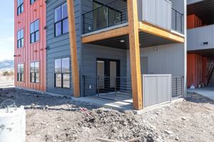 featured image of 2440 Tschache Lane