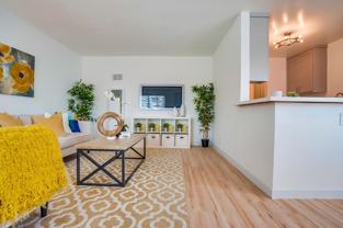 359 East Esther Street - Photo 1 of 1