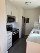 10317 Ne Hoyt St #4 - Photo 1 of 1