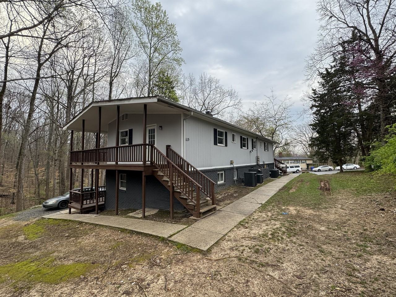 115 East Holston Lane - Photo 3 of 3