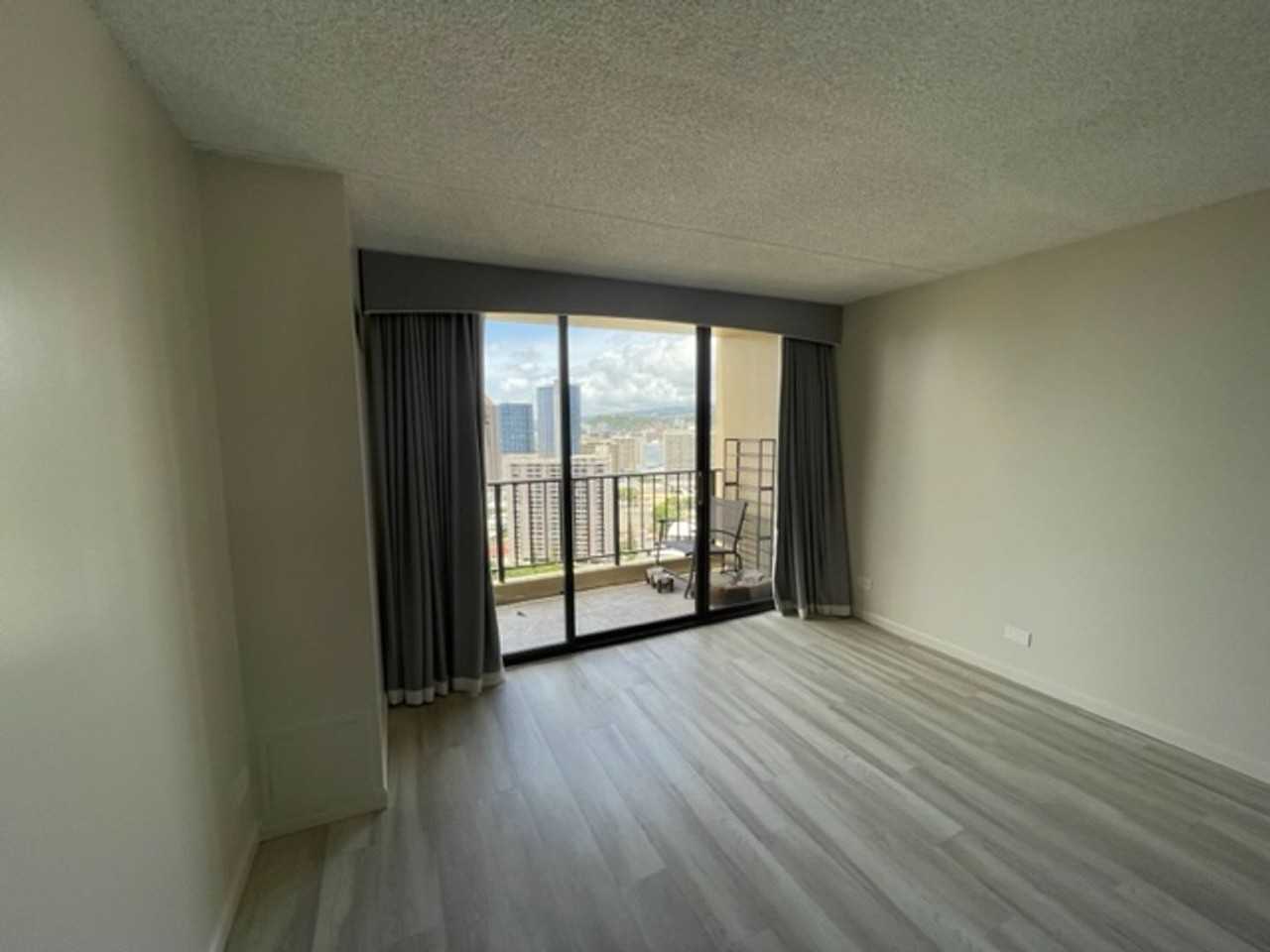 411 Hobron Ln #3102 - Photo 7 of 34