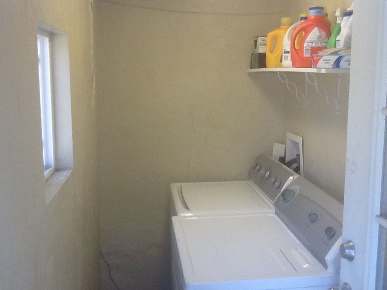 648 E 2nd St - Photo 3 of 3