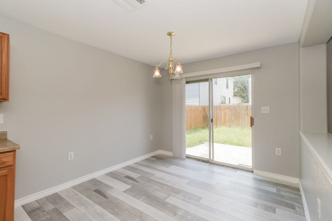 6805 Doyal Drive - Photo 7 of 17