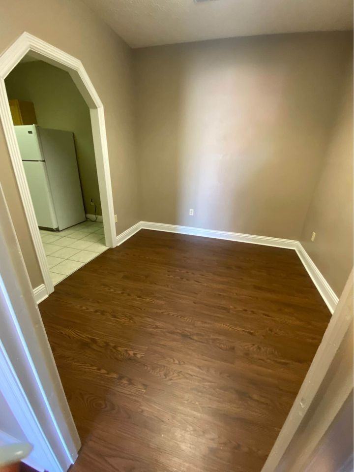 201 Aqueduct Drive - Photo 7 of 16
