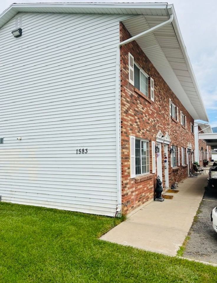 1583 S 1000 E #3 - Photo 4 of 9