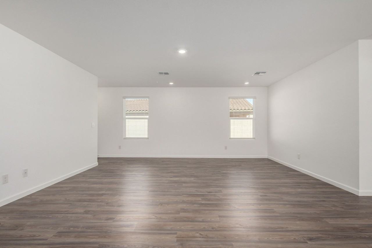 1459 E Peggy Dr - Photo 5 of 33