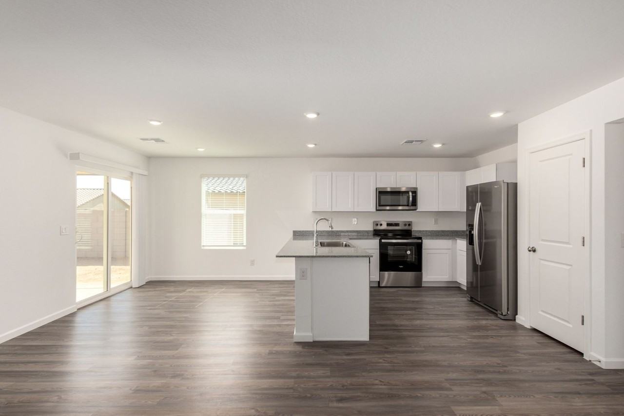 1459 E Peggy Dr - Photo 7 of 33