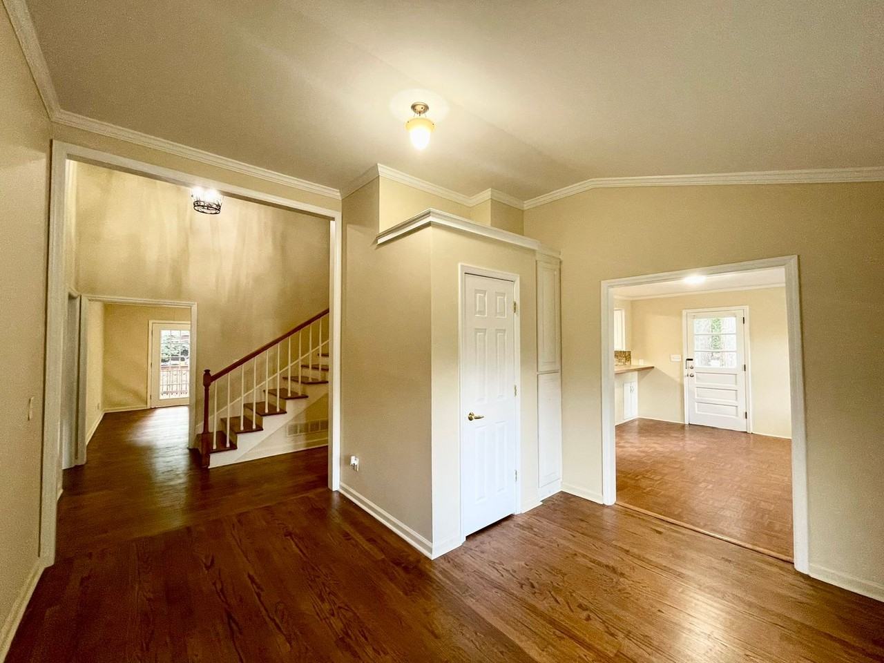 207 Catawba Trl - Photo 2 of 22