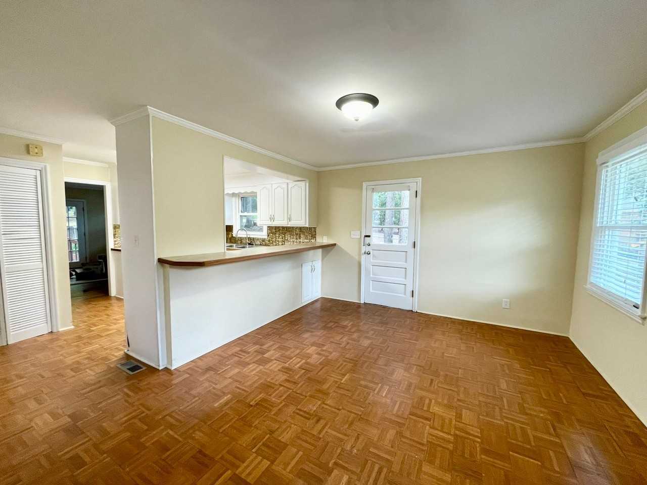 207 Catawba Trl - Photo 4 of 22