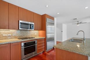 1205 Pacific Hwy #704 - Photo 1 of 1