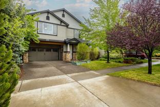 835 Ne Locksley Dr - Photo 1 of 1