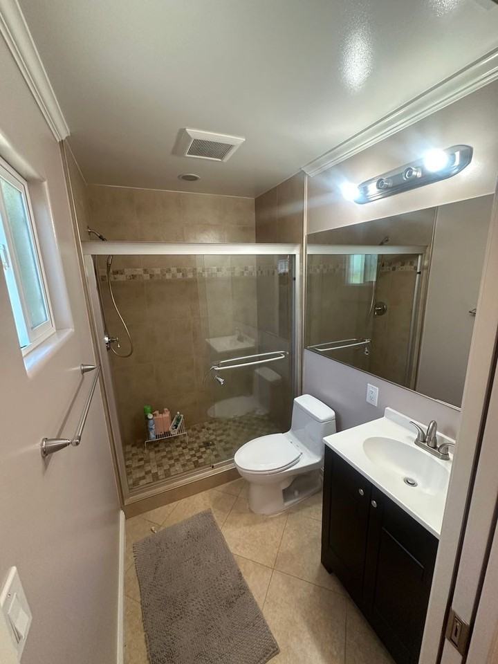 2615 Camloop Dr - Photo 7 of 12