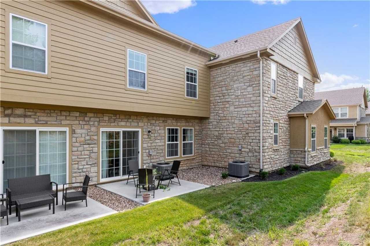 16059 Fontana St #203 - Photo 3 of 35