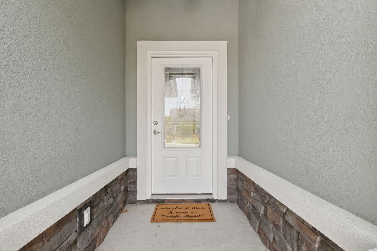 107 Amanda Trce - Photo 5 of 50