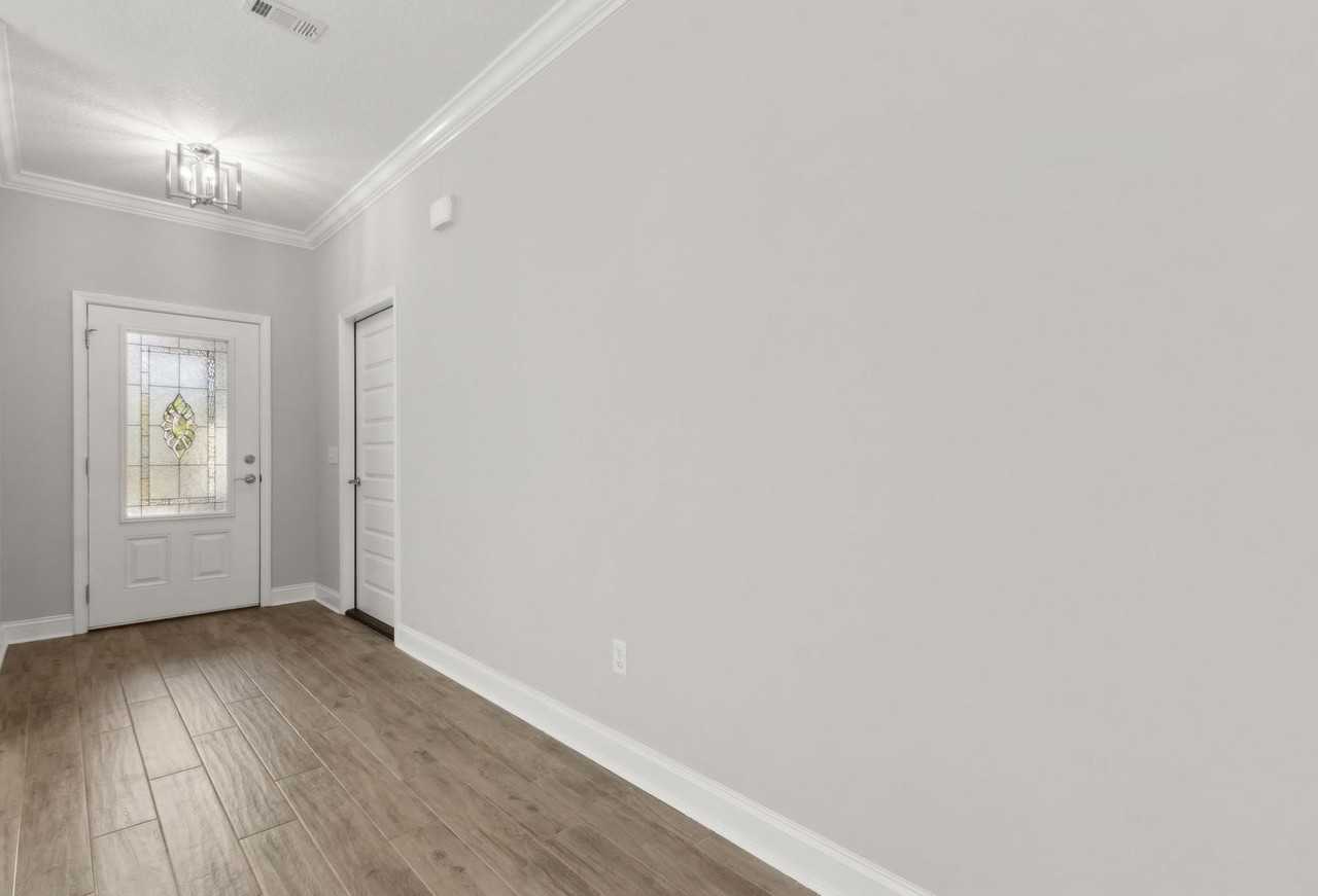 107 Amanda Trce - Photo 6 of 50