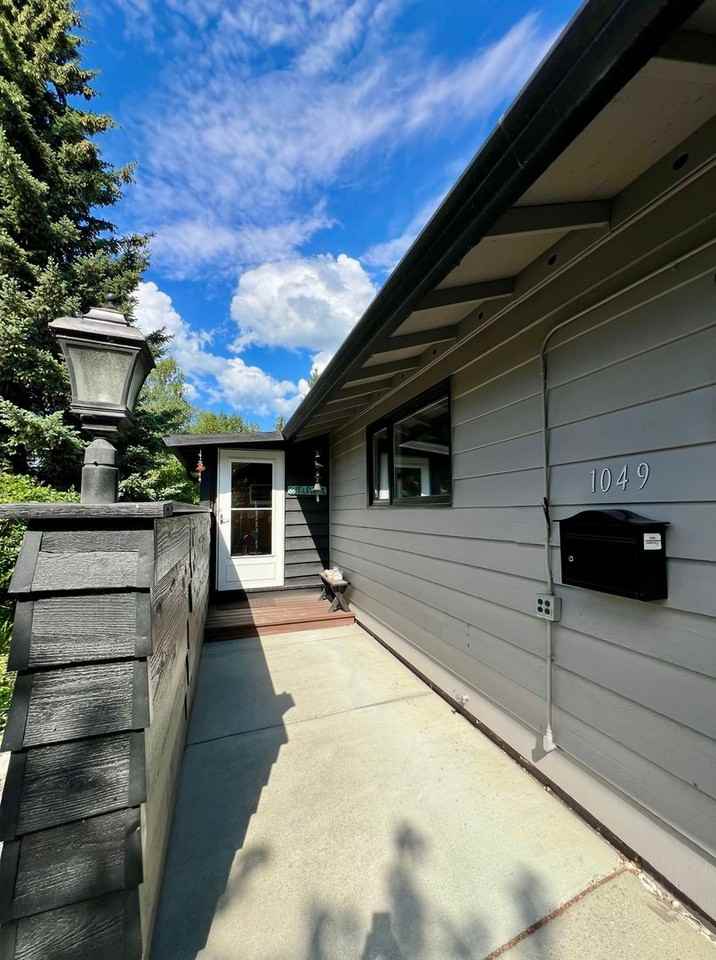 1049 Pedro St - Photo 2 of 28