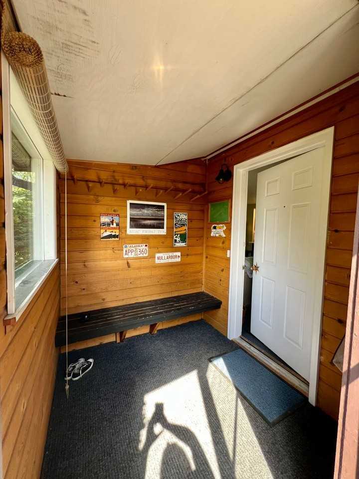 1049 Pedro St - Photo 3 of 28