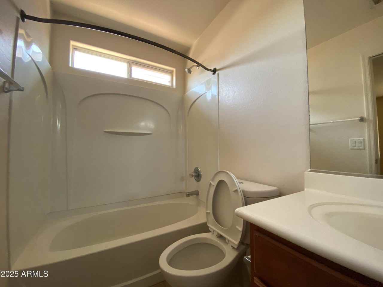 22250 W Twilight Trl - Photo 7 of 13