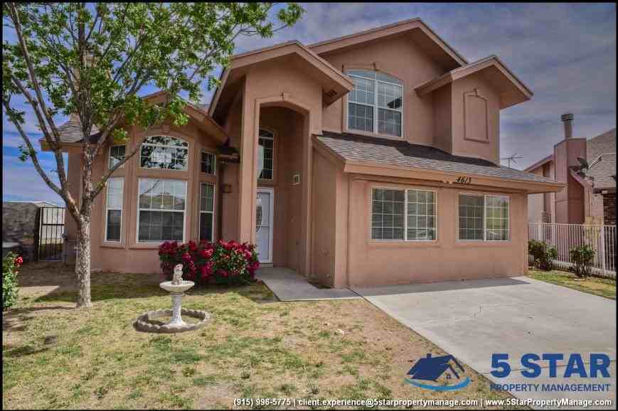 4613 Robert Holt Dr - Photo 2 of 10