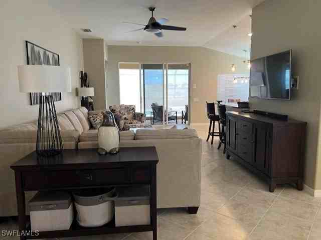 10051 Oakhurst Way - Photo 4 of 44