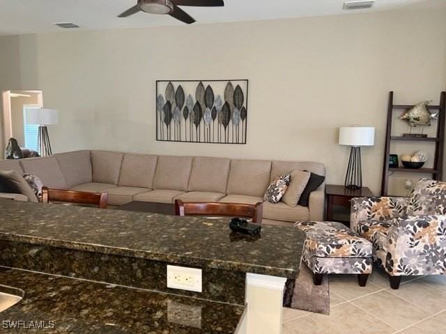 10051 Oakhurst Way - Photo 5 of 44