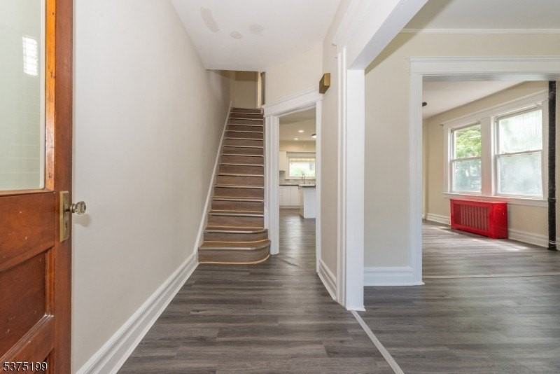 46 Union Ave - Photo 5 of 32