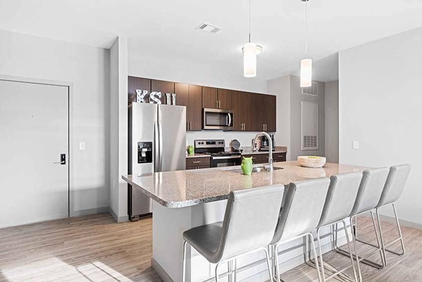 Bixby Kennesaw - Photo 7 of 29