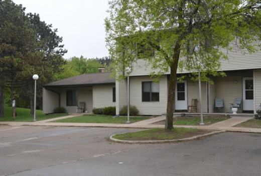 Waupaca County Apartments - Photo 5 of 8