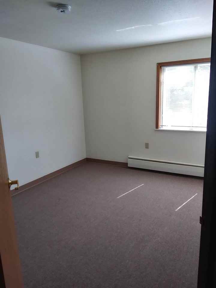 Willow Heights - Photo 3 of 7