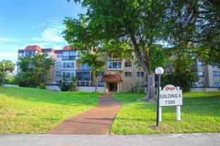 7300 Nw 17th St #220 - Photo 1 of 1