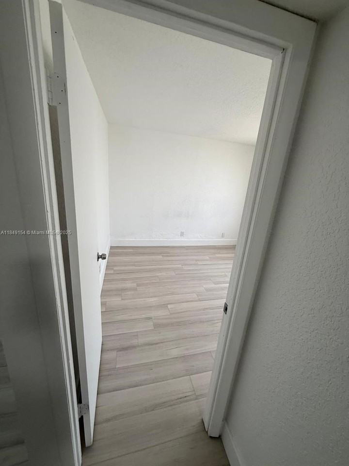 2655 Nw 60th Way #195 - Photo 6 of 17