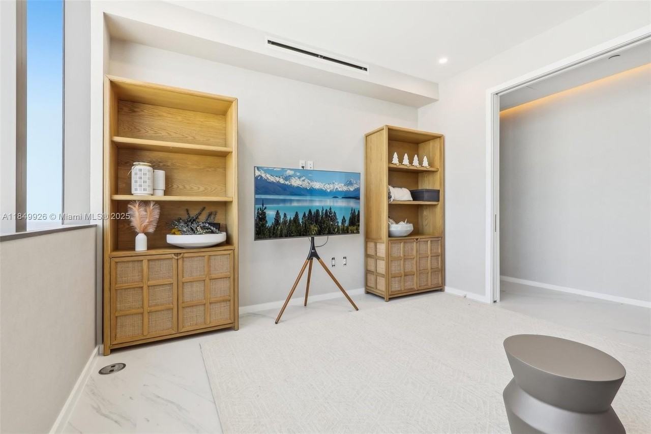 2000 S Ocean Dr #28A - Photo 2 of 50