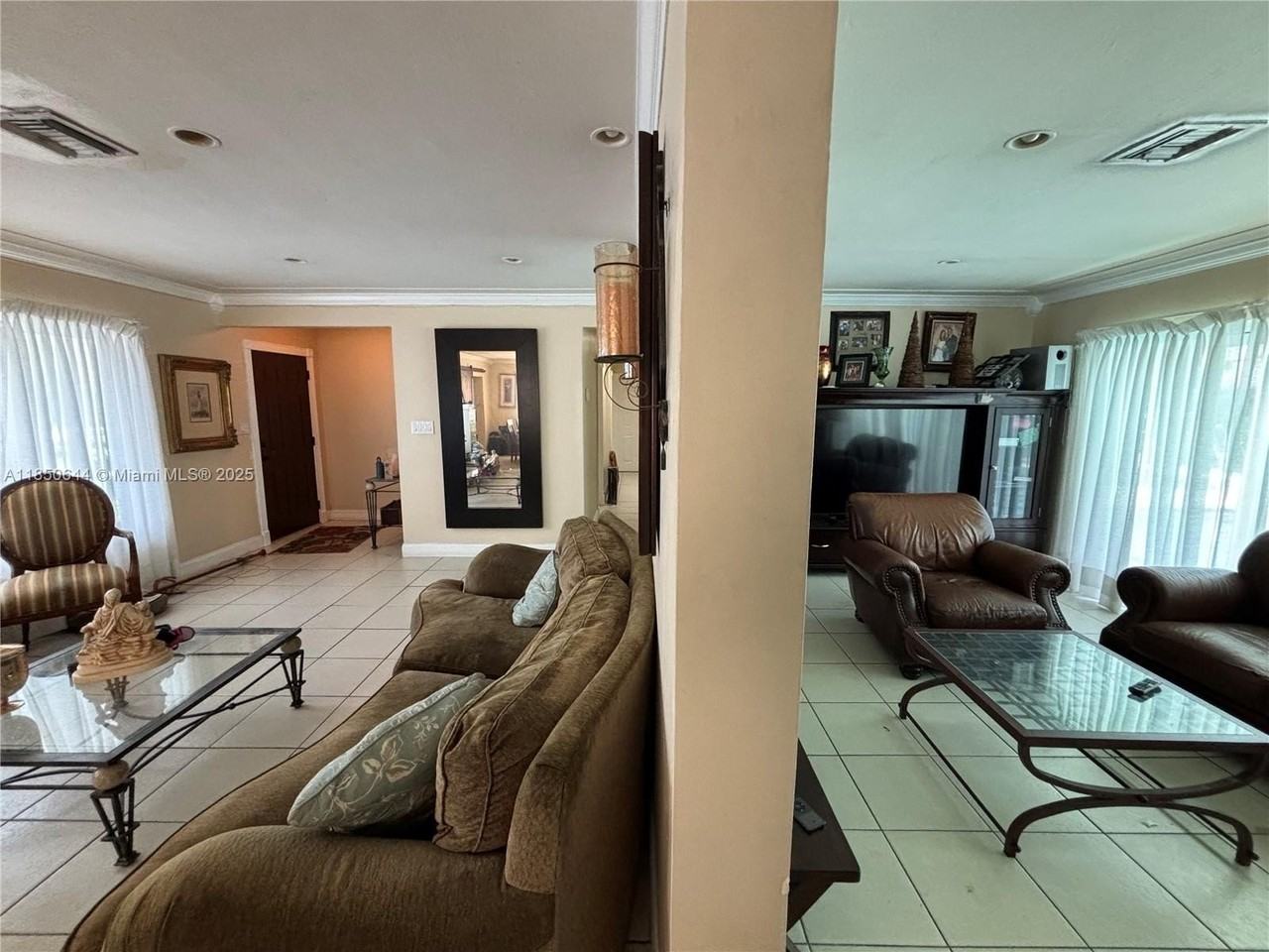 6440 Miller Dr - Photo 5 of 7