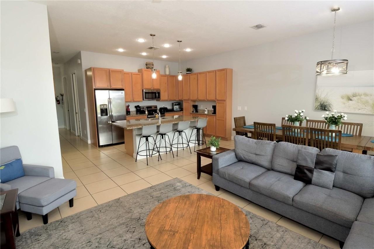 244 Captiva Dr - Photo 2 of 45