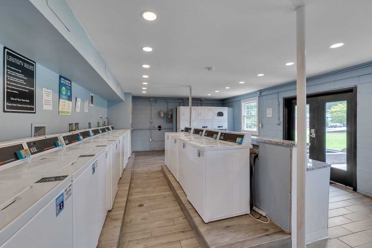 Wynsum Townhomes - Photo 7 of 50