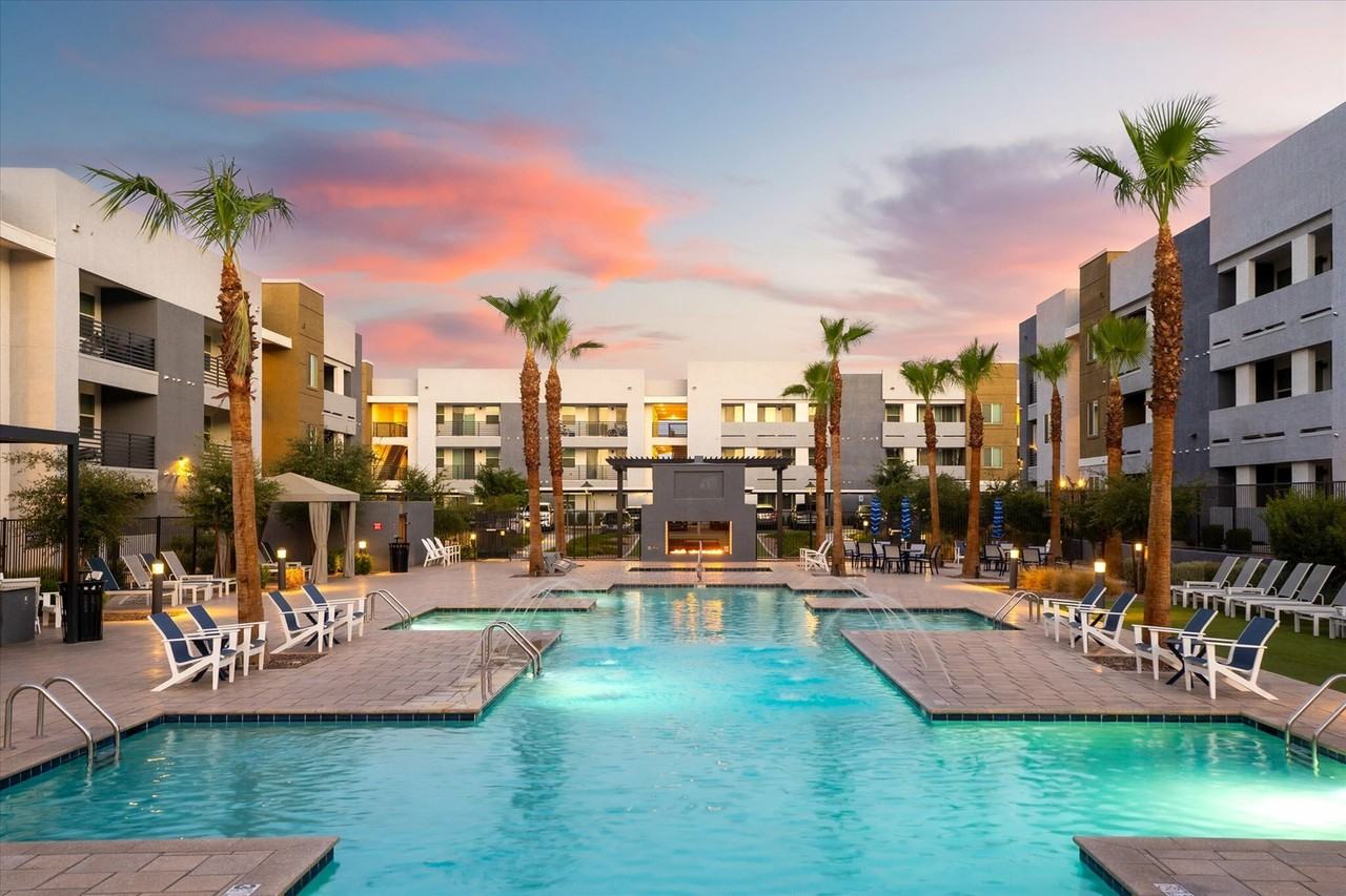 Acero at the Stadium - Photo 6 of 32