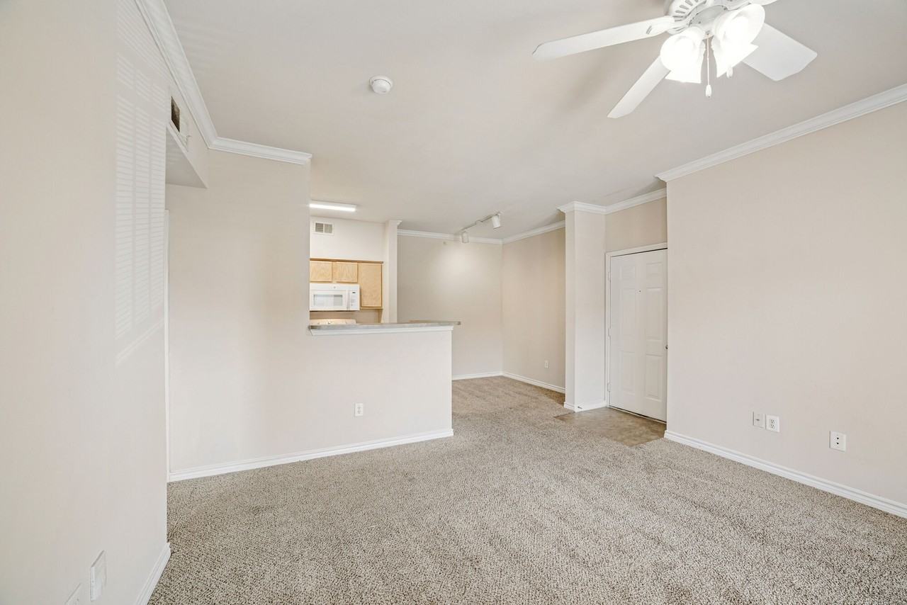 Terraces of Marine Creek - Photo 4 of 45