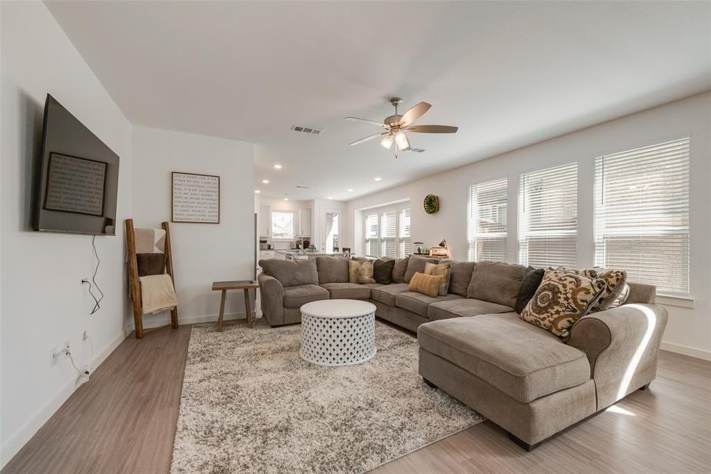 2509 Gaulding Street - Photo 4 of 17