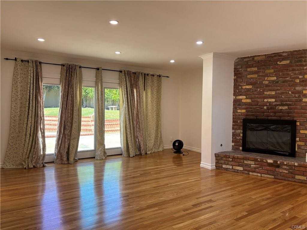 1631 Leycross Dr - Photo 2 of 8