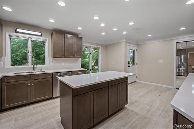 4866 Walnut Lake Rd - Photo 7 of 33