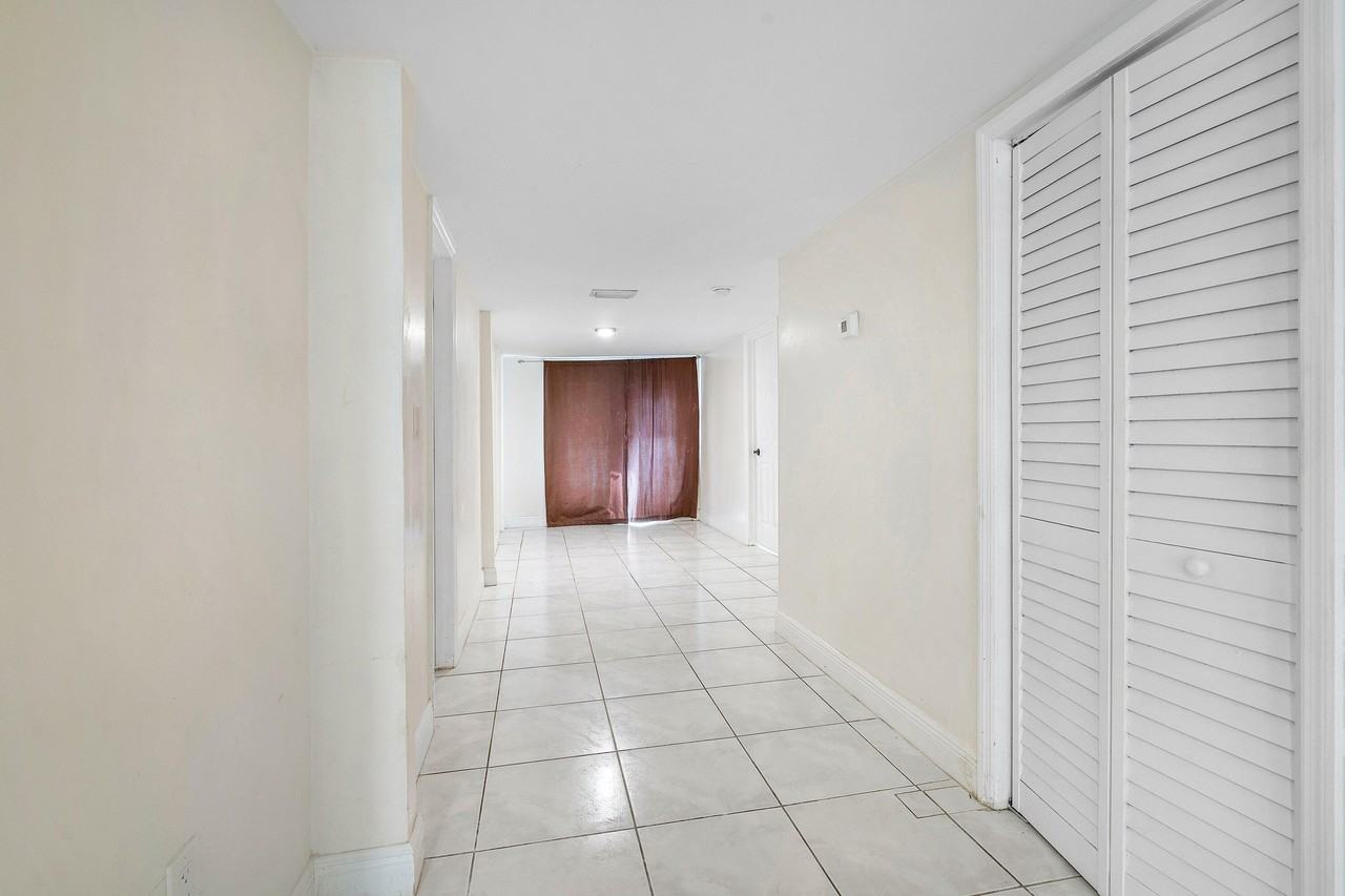 6130 Edwards Rd - Photo 7 of 17