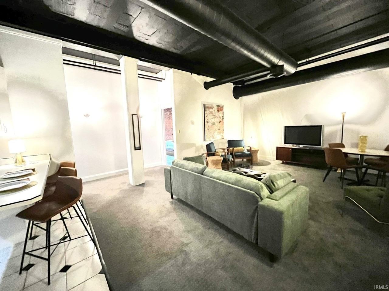 915 Main St #601 - Photo 4 of 12