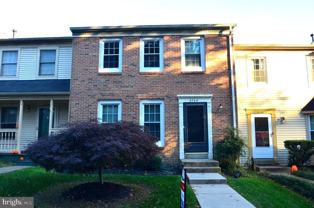 5748 Lakeside Oak Ln - Photo 1 of 1
