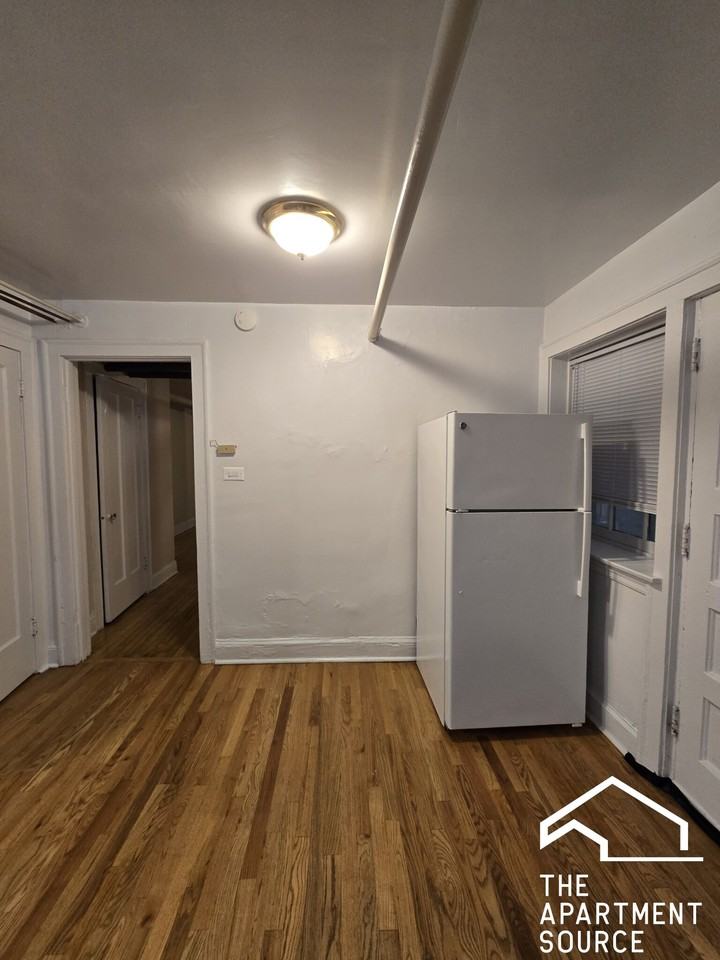 1454 Oak Ave #G - Photo 4 of 10